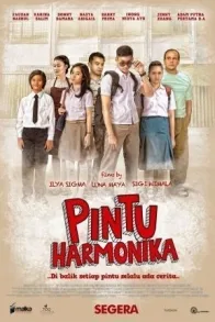 PINTU HARMONIKA