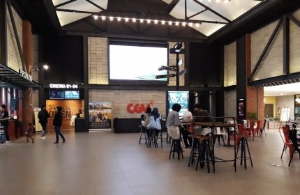 Jadwal Film Dan Harga Tiket Bioskop Cgv Festive Walk Karawang Hari Ini