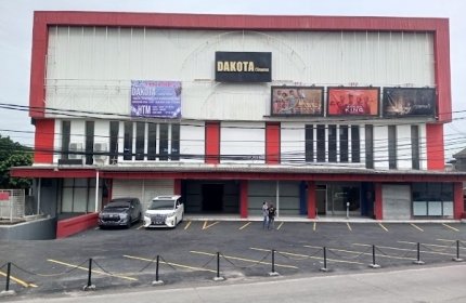Dakota Cinema Caman