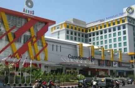 PLATINUM CINEPLEX ARTOS MALL